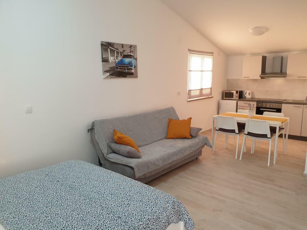 Endless Horizont Apartment รทินา ภายนอก รูปภาพ