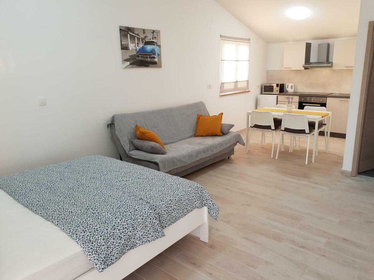 Endless Horizont Apartment รทินา ภายนอก รูปภาพ